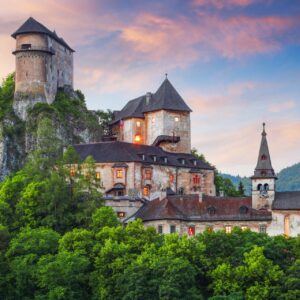 Slovensko u Oravského hradu a aquaparků: Penzion Leštiny *** se snídaní/polopenzí, bazénem a zapůjčením kol