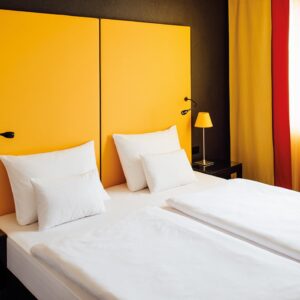 Pobyt v srdci Plzně u pivovaru: Hotel Vienna House Easy by Wyndham Pilsen **** se snídaní + 50% sleva na saunu