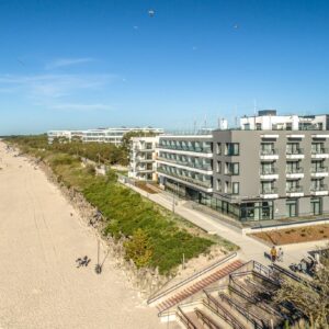 Baltské moře přímo na pláži v Hotelu Baltivia Sea Resort **** s polopenzí, neomezeným bazénem a saunami