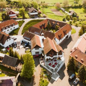 České středohoří v Hotelu Ring *** s polopenzí a neomezeným vstupem do sauny + fitness, stolní fotbal, šipky