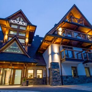 Polské Tatry 500 m od sjezdovky v Penzionu Novobilski *** se snídaní/polopenzí + vstup do Terma Bania (130 m)