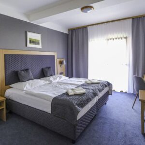 Jižní Morava: Hustopeče u rozhledny v Hotelu Rustikal *** se snídaní nebo polopenzí + možnost degustace