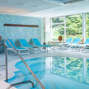 Klidná dovolená v Porýní: Wesel ve Waldhotelu Tannenhäuschen ****superior se snídaní + krytý bazén a 7 saun