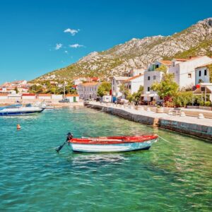 Chorvatsko: Karlobag jen 400 m od pláže v Apartmánech Marinko až pro 5 osob s balkonem a vlastní kuchyní