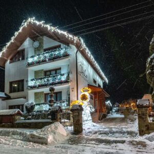 Vysoké Tatry nedaleko Kežmaroku v Penzionu VeLa s polopenzí a privátním vstupem do wellness (vířivka, sauna)