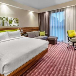 Lázně Svinoústí 20 km od Wolinského NP: Hotel Hampton by Hilton Świnoujście **** s polopenzí a fitness centrem