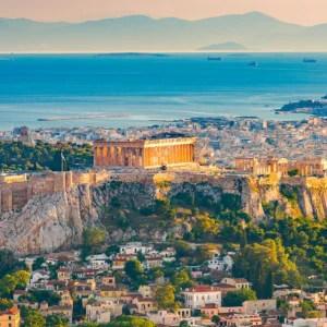 Víkend v Aténách: ubytování se snídaní i letenky