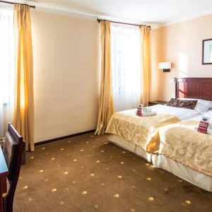 4* relax v Třebíči s jídlem i privátním wellness