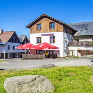 Pobyt v centru Harrachova s polopenzí