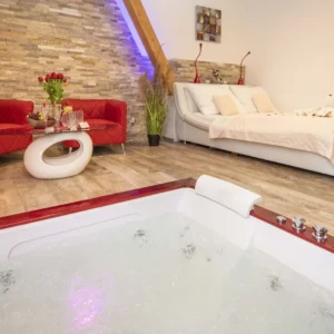 Romantika v Dobříši: apartmá s vířivou vanou i saunou