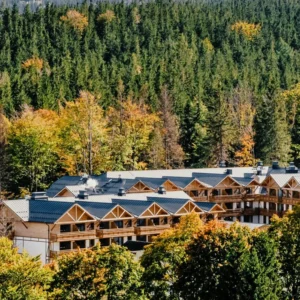 Luxus v polských Krkonoších: túry či lyže, jídlo a wellness