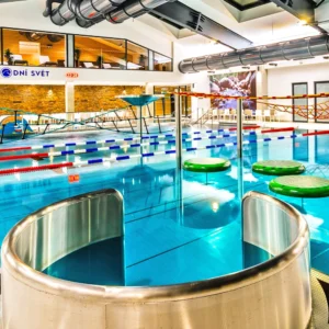 Tradiční chalupy v Beskydech a relax ve vodním světě