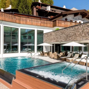 Pobyt v Tyrolsku: polopenze, wellness a děti zdarma