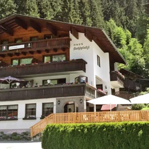 Dovolená v Tyrolsku se snídaní či polopenzí