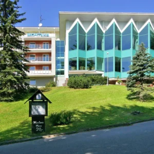 Pobyt ve Špindlu s polopenzí, masáž a vstupy