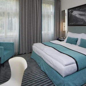 Moderní hotel kousek od Petřína: snídaně v ceně