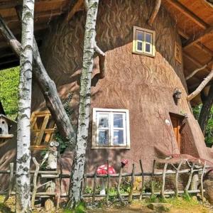 Rodinný pobyt v Pohádkové vesničce s polopenzí