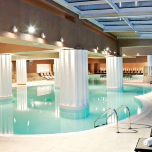 Portorož: 4* hotel se snídaní nebo polopenzí, bazény