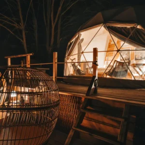 Glamping: iglú u Prachovských skal, sauna i možnost snídaně