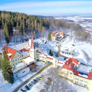 Polské Jizerské hory s wellness, polopenzí i masáží, až dvě děti zdarma