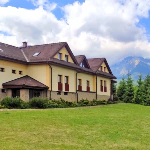 Dovolená v Tatrách se vstupem do vyhřívaného bazénu