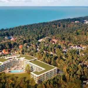 Luxusní hotel u Baltu s polopenzí, wellness a bazény