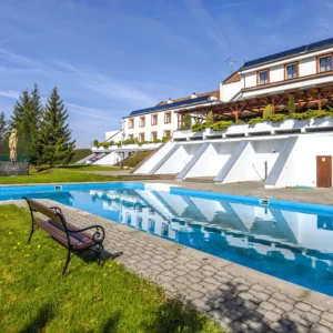 Křivoklátsko se snídaní či polopenzí a wellness