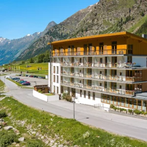 Ledovec Pitztal s panorama wellness, polopenzí i obědem