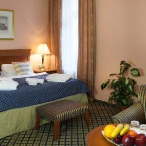 Pobyt ve Varech: jídlo i pobyt s procedurami