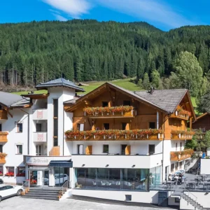 Jižní Tyrolsko: polopenze i neomezený wellness