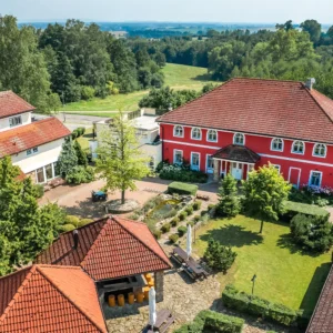 Farma 5 km od Kuksu se snídaněmi i polopenzí