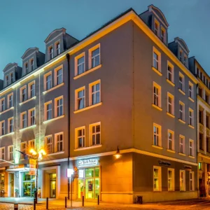 Pobyt v srdci Vratislavi: moderní hotel se snídaní
