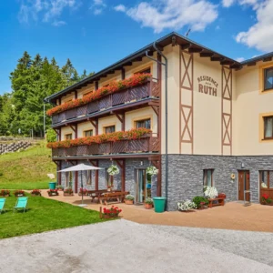 Janské Lázně: snídaně, wellness, slevy na sporty