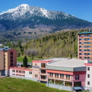 Luxus ve Vysokých Tatrách s polopenzí a wellness