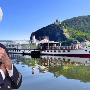 Vinařský parník po Labi s degustací 8 vín a grilováním