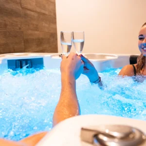 Pobyt v centru Jablonce se snídaní i privátním wellness