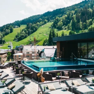 Krásný hotel ve Schladmingu s wellness a polopenzí plus