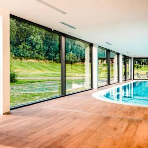 4* pobyt ve Varech: jídlo, wellness i masáže