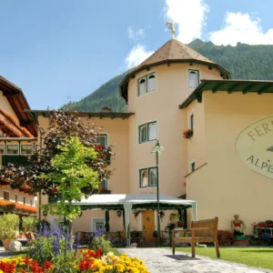 Korutany: 3* hotel s polopenzí, wellness, karta hosta