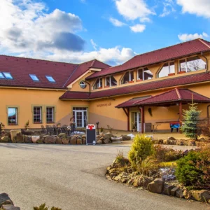 Pobyt u Moravského krasu: jídlo i sauna