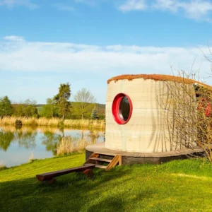 Unikátní 3D tištěný domek: snídaně a Offroad Safari jízda