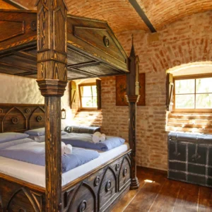 Rytířský pokoj v Dětenicích, program i hostina