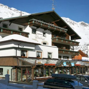 Ötztalské Alpy: polopenze, skibus, dítě do 7 let zdarma