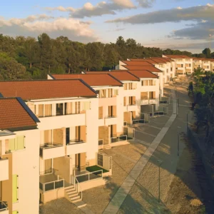 Chorvatský ostrov Krk: moderní apartmány s balkonem