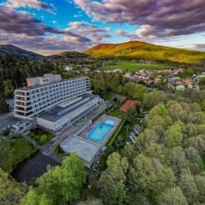 Relax v Rožnově pod Radhoštěm: jídlo, sauna i bazén