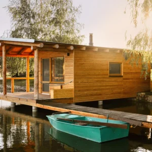 Vodní domky na Vysočině: půjčení loďky i privátní sauna