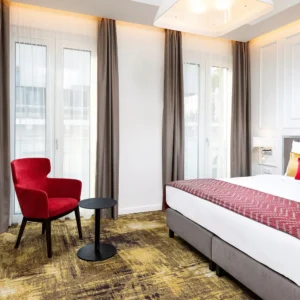 4* hotel v srdci Budapešti: snídaně a neomezené sauny