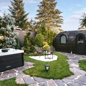 Designové iglú u Plumlovské přehrady s wellness