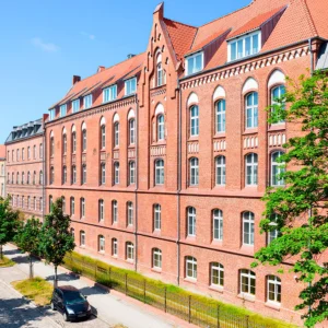 Luxusní hotel v Gdaňsku: snídaně, polopenze i sauna