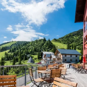 Rakouské Alpy: snídaně, sauny a lyžování